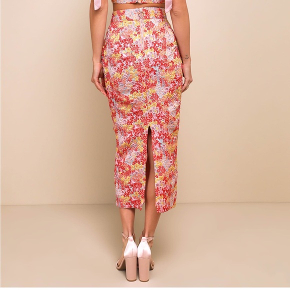 Lulu’s ellarina skirt only in size small - Picture 2 of 3